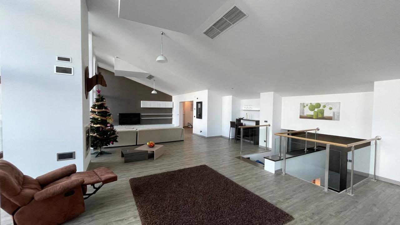 Ted Penthouse Silver Mountain Poiana Brasov Exterior photo